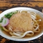 一軒茶屋のメニューでハイカーに人気の「きつねうどん