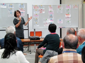 地域の課題解決や活性化に向けて意見を出し合ったまちづくり意見交換会＝姫路市夢前町莇野