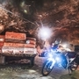 参加者は明延鉱山の坑道内に愛車を乗り入れ写真撮影できる＝養父市大屋町明延、明延鉱山