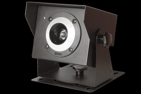 農政計画課の課題に取り組むイーマキーナの害獣忌避装置