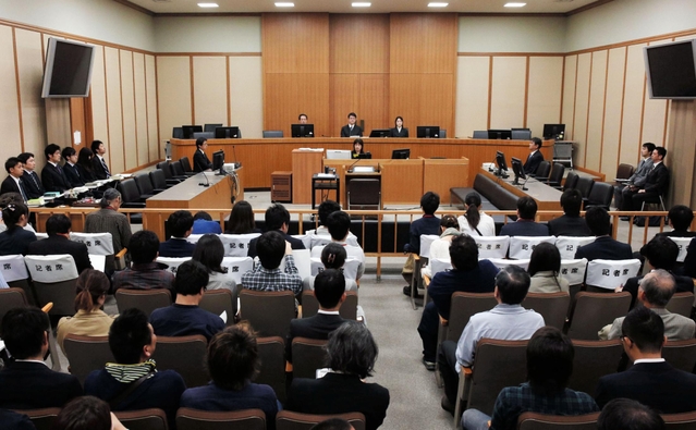 野々村被告の論告求刑公判が開かれる１０１号法廷＝２５日午前、神戸市中央区楠町２、神戸地裁