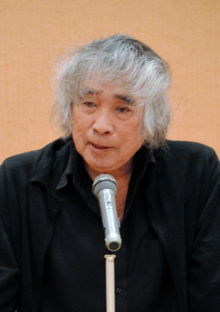 美術館「信濃デッサン館」「無言館」について語る館主の窪島清一郎さん