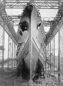 戦艦として建造された日向。進水の前日に撮影された＝１９１７（大正６）年１月、三菱長崎造船所（大和ミュージアム提供）