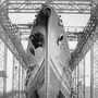 戦艦として建造された日向。進水の前日に撮影された＝１９１７（大正６）年１月、三菱長崎造船所（大和ミュージアム提供）