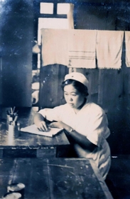 広東第一陸軍病院で勤務する藤田さん＝１９４１年ごろ（本人提供）