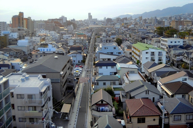 震災復興土地区画整理事業が行われた森南町＝神戸市東灘区森南町１
