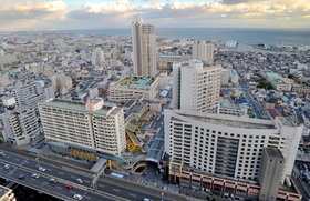 高層建物が並ぶ新長田駅南地区＝神戸市長田区（撮影・内田世紀）