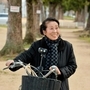 毎日のように自転車で出掛ける栗山綾子さん＝神戸市兵庫区（撮影・後藤亮平）