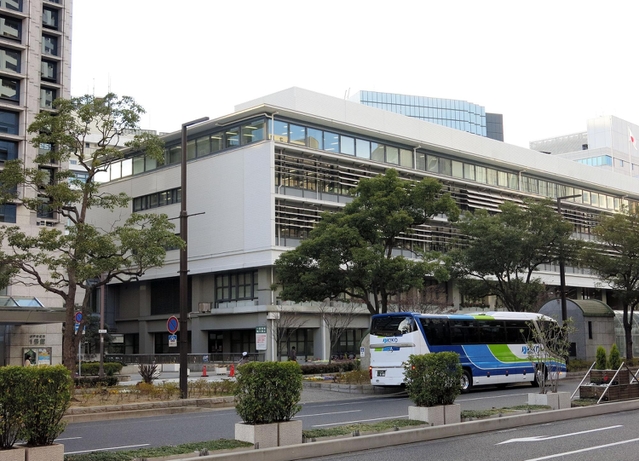 現在の神戸市役所２号館＝神戸市中央区加納町６