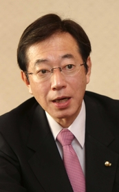 久元喜造・神戸市長