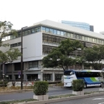 現在の神戸市役所２号館＝神戸市中央区加納町６