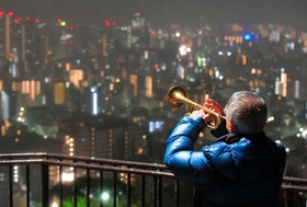 ６・２３　神戸市中央区・ビーナスブリッジ
