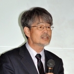 被災地での中高生のボランティア活動を紹介する諏訪清二さん＝相生市双葉１
