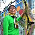 幼児体操教室「みんなげんきジム」代表を務める米田和正さん＝西宮市神楽町