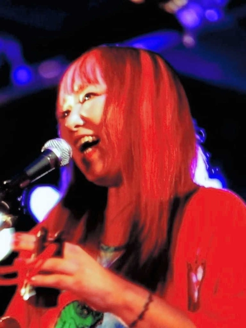 リーダーの伊丹英子さん