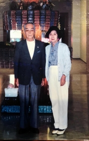 亡くなった野田二郎さん（左）と寿々さん（栄司さん提供）