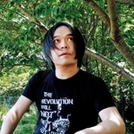 ボーカル＆三線の中川敬さん