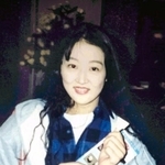 河合礼子さんが浦幸子さんの両親から受け取った浦さんのスナップ写真