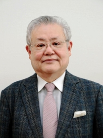 斉藤富雄氏