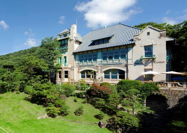 バリューマネジメントが結婚式場やレストランとして運営する兵庫県指定重要有形文化財「神戸迎賓館　旧西尾邸」＝神戸市須磨区離宮西町２（同社提供）