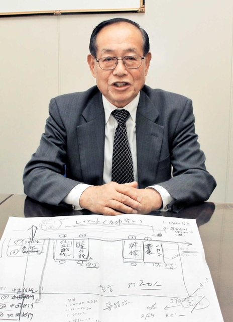 阪神・淡路大震災当時について語る元日銀神戸支店長の遠藤勝裕さん＝大阪市北区