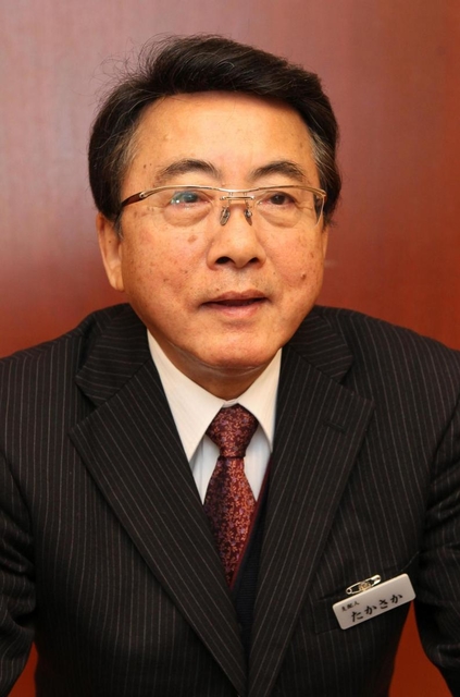 高速道路で体験した阪神・淡路大震災の揺れを振り返る高坂勝巳さん＝小野市内