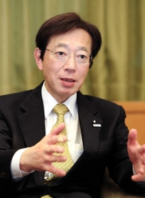 神戸市長　久元喜造氏