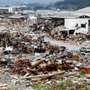 がれきが広がる震災２カ月後の大船渡市街