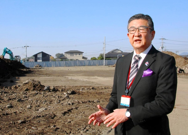 熊本県益城町の初代危機管理監を務める今石佳太さん。「益城町らしい復興を後押ししたい」＝熊本県益城町木山