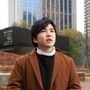 阪神・淡路大震災の発生日に生まれた中村翼さん。「震災を語ることが自分のアイデンティティー」と受け止めている＝神戸市中央区加納町６、東遊園地（撮影・大森　武）