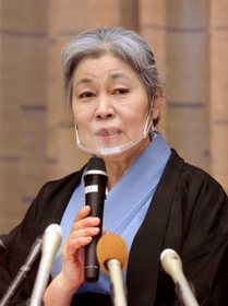 震災２６年の遺族代表として１７日の「追悼の集い」に出席する加賀翠さん＝７日午前、神戸市役所（撮影・斎藤雅志）