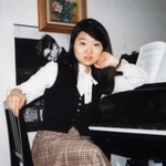 ピアノ講師として活躍した猪木聡子さん（猪木さん提供）