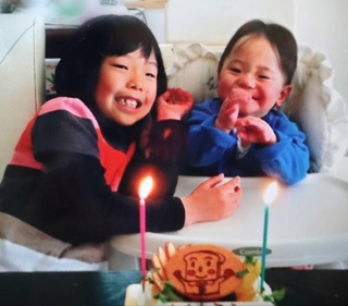 退院から8カ月後、家族で迎えられた2歳の誕生日