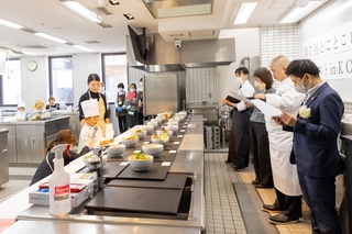 第7回の「とことこレシピコンテスト」の様子（とことここどもお料理教室提供）