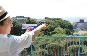 ベルトコンベヤー稼働時の状況を振り返る正田徹さん＝須磨区一ノ谷町１
