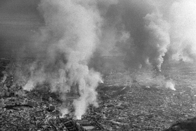 阪神・淡路大震災で街は壊滅的な被害を受けた（１９９５年１月）
