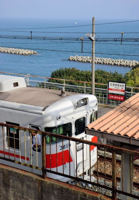 山陽電鉄滝の茶屋駅