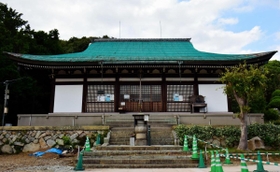 平安時代に建立されたとされる多聞寺＝神戸市垂水区多聞台２