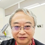 山崎峰夫氏