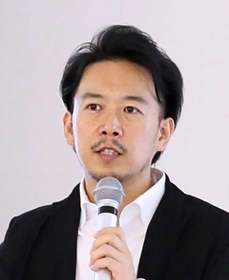 宝塚大学看護学部教授・日高庸晴氏