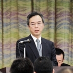 神戸山口組への取り締まり強化を捜査員に呼び掛けた太田誠本部長＝神戸市中央区下山手通５