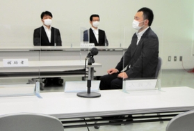 兵庫県公安委員会が設けた特定抗争指定暴力団神戸山口組に対する意見聴取の会場＝２２日午前、神戸市中央区下山手通５、兵庫県警本部