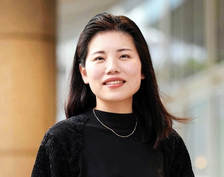 井戸川射子さん
