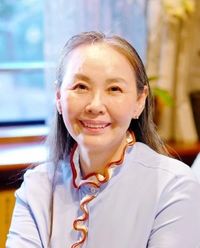 朝井まかて（小説家）